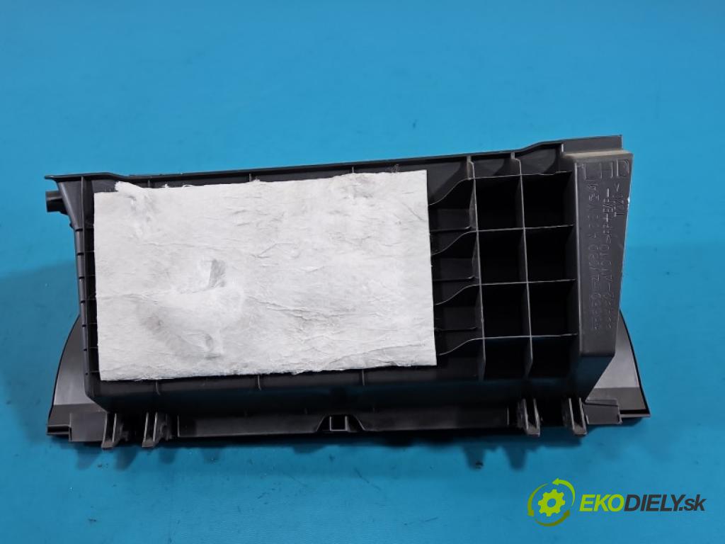 Toyota Prius III XW30 2009-2015 1.8 16V 99 hp automatic 73 kW 1798 cm3 5- kastlík 55550-47080