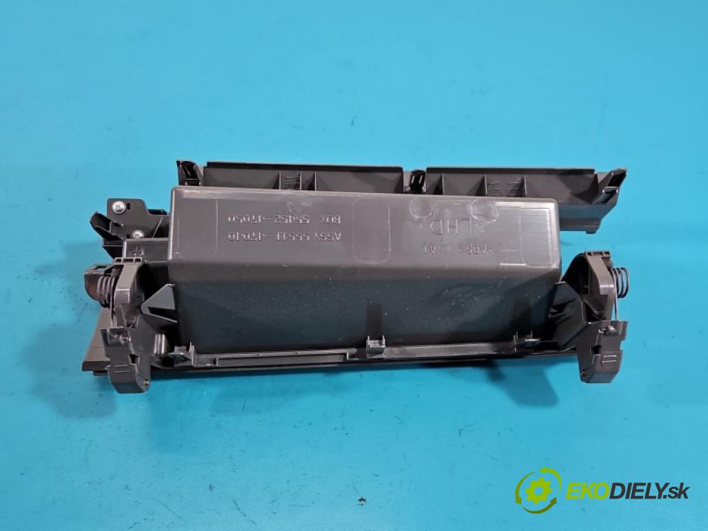 Toyota Prius III XW30 2009-2015 1.8 16V 99 HP automatic 73 kW 1798 cm3 5- kastlík 55511-47040