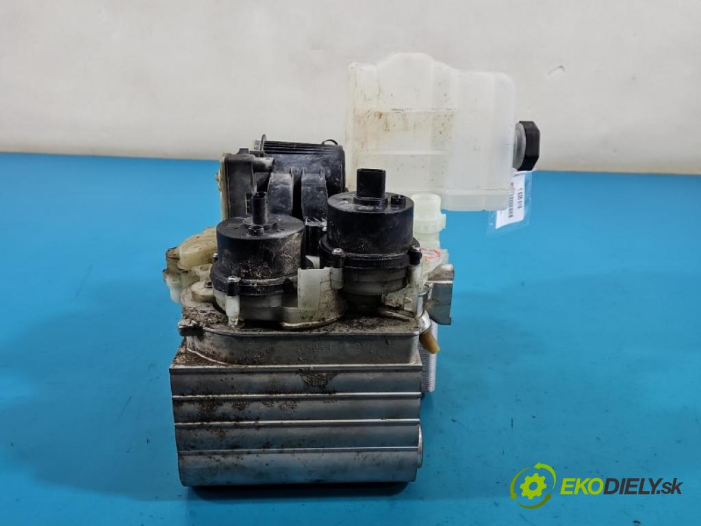 Tesla Model Y 0.0 automatic 378 kW  5- Distributor: 1613703-00-B