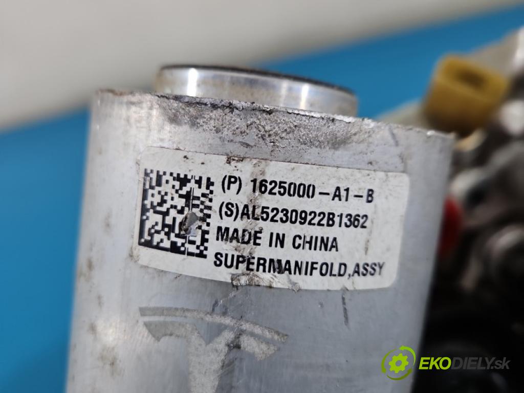 Tesla Model Y 0.0 automatic 378 kW  5- Distributor: 1613703-00-B