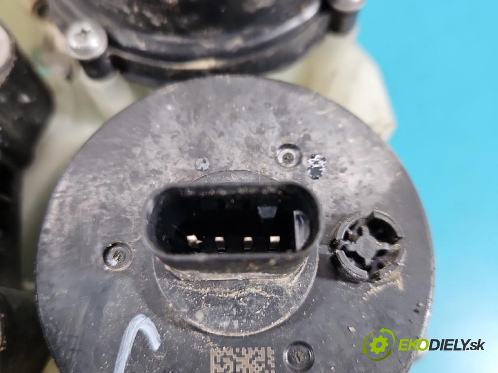 Tesla Model Y 0.0 automatic 378 kW  5- Distributor: 1613703-00-B