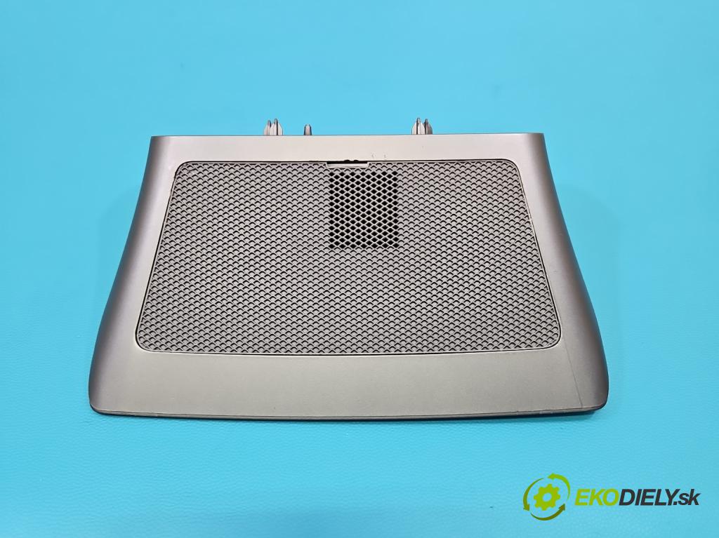 Tesla Model Y 0.0 automatic 378 kW 5- kryt plast 1516779-00-C