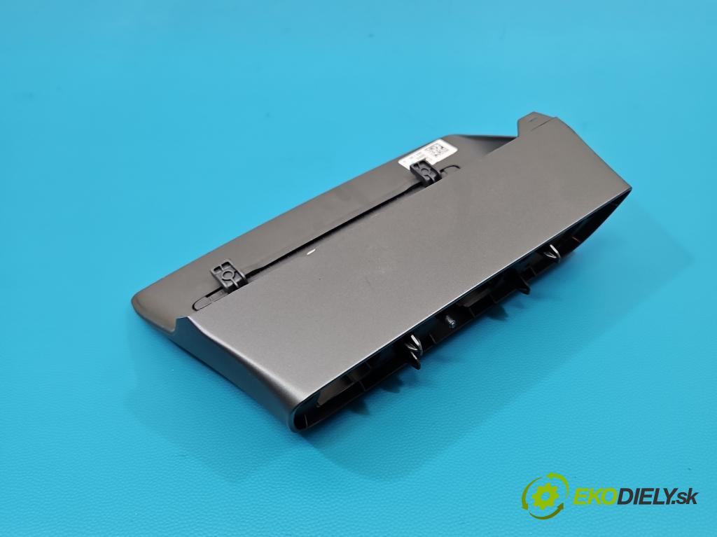 Tesla Model Y 0.0 automatic 378 kW  5- kryt plast 1516779-00-C