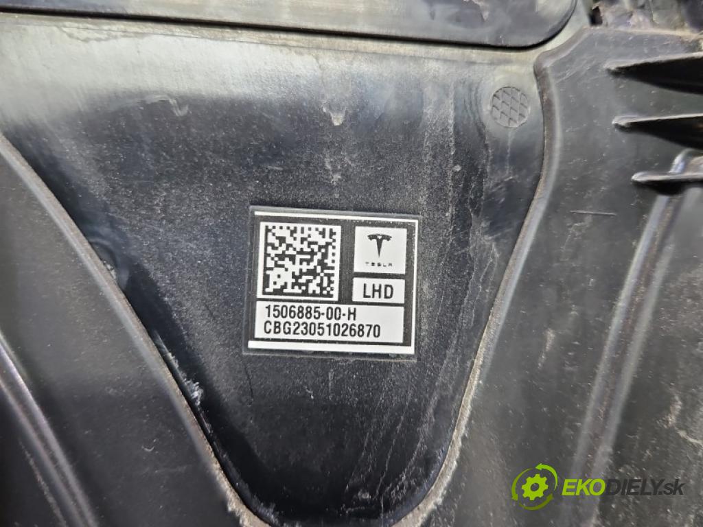 Tesla Model Y 0.0 automatic 378 kW  5- lišta karosérie: 1494240-00-A