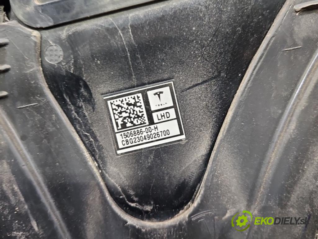 Tesla Model Y 0.0 automatic 378 kW  5- lišta karosérie: 1494241-00-A