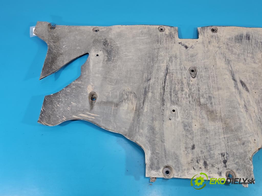 Tesla Model Y 0.0 automatic 378 kW 5- kryt plast 1498771-00-E