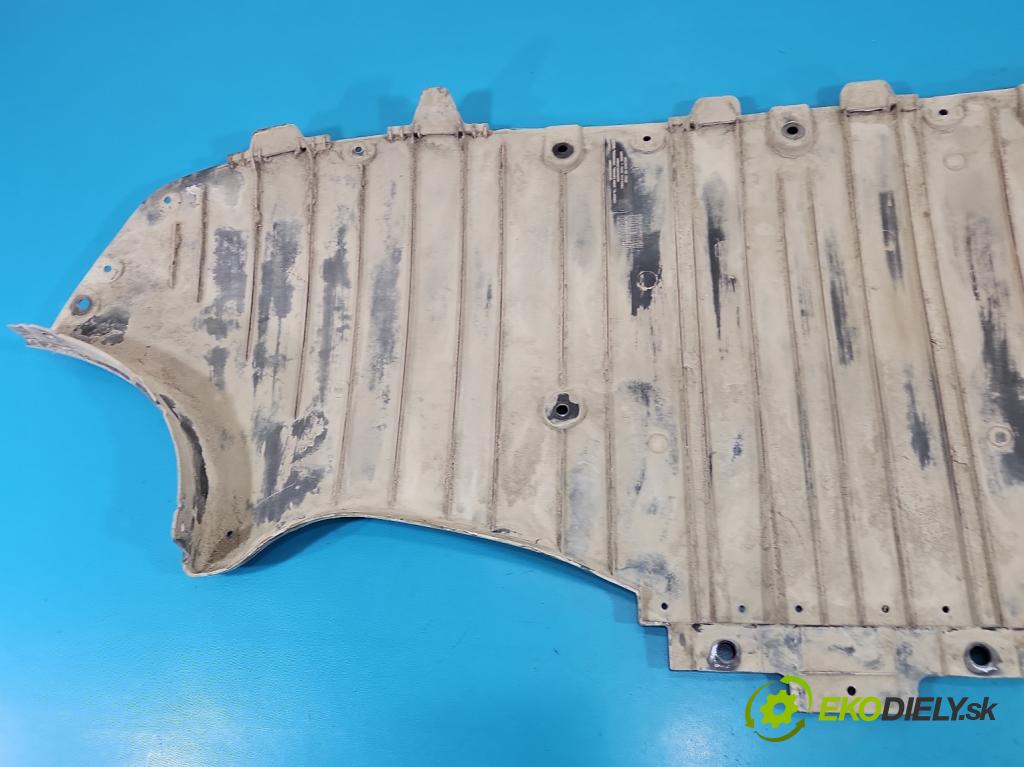 Tesla Model Y 0.0 automatic 378 kW 5- kryt plast 1638051-00-B