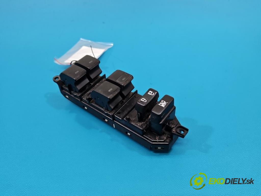Toyota Prius III XW30 2009-2015 1.8 16V 99 hp automatic 73 kW 1798 cm3 5- Přepínač oken zpětných zrcátek 84040-33100
