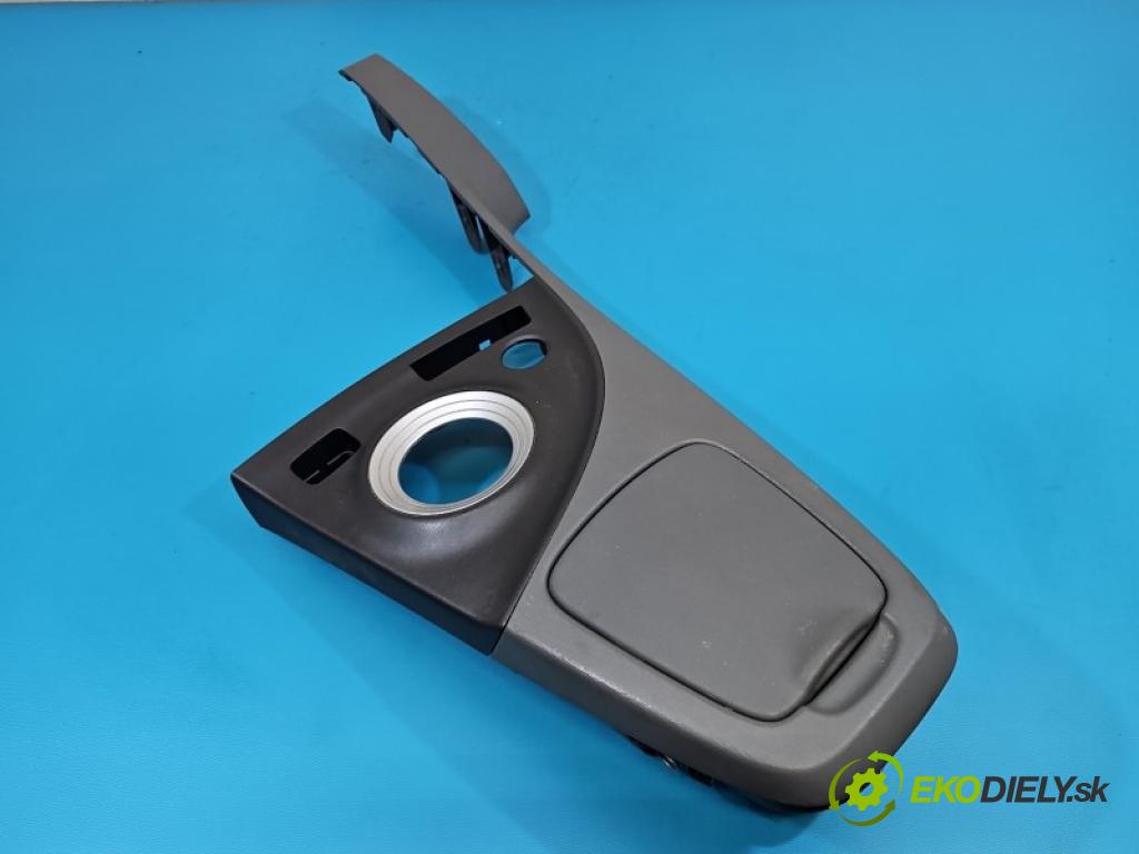 Toyota Prius III XW30 2009-2015 1.8 16V 99 HP automatic 73 kW 1798 cm3 5- lišta ozdobná vnitŕní: 55420-47030