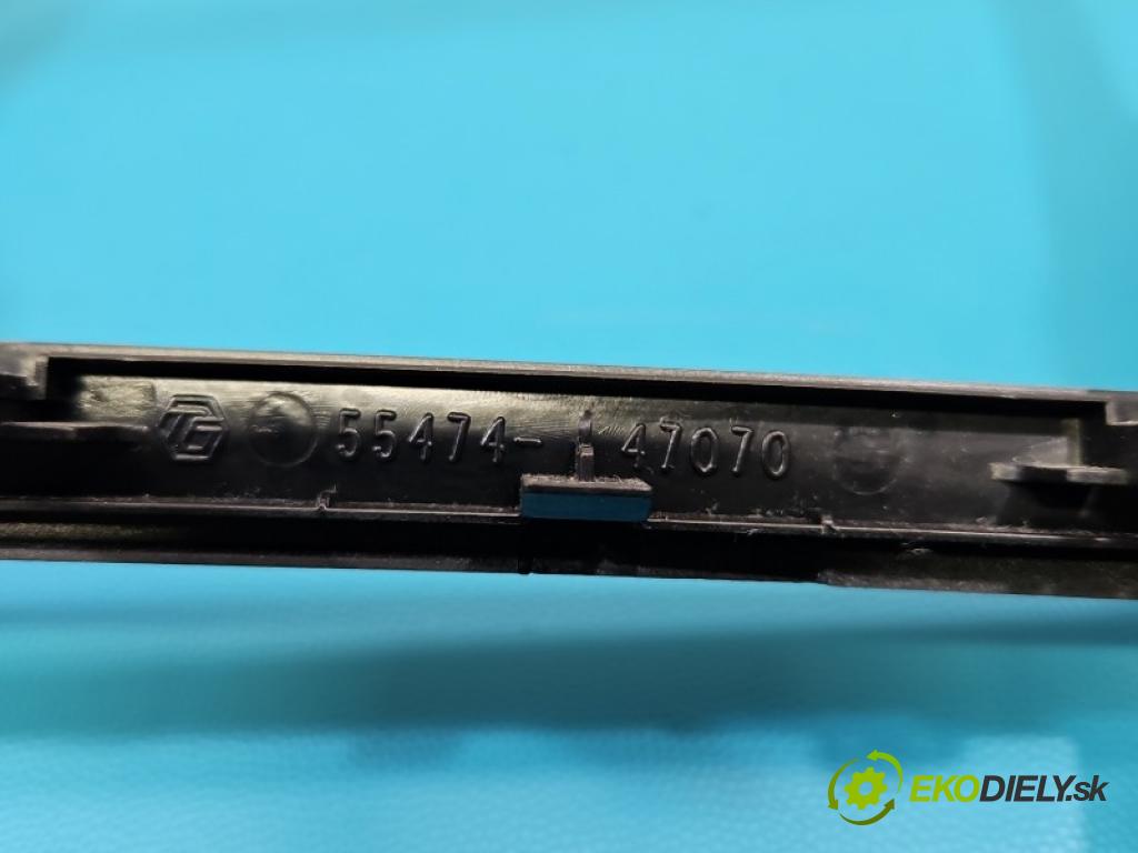 Toyota Prius III XW30 2009-2015 1.8 16V 99 HP automatic 73 kW 1798 cm3 5- Rám: rádio: 55474-47070