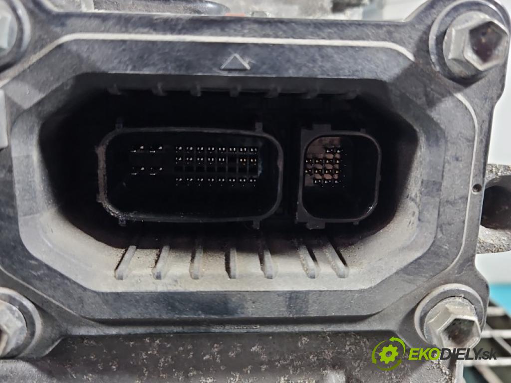 Toyota Prius III XW30 2009-2015 1.8 16V 99 hp automatic 73 kW 1798 cm3 5- měnič aktuální: G9200-47140
