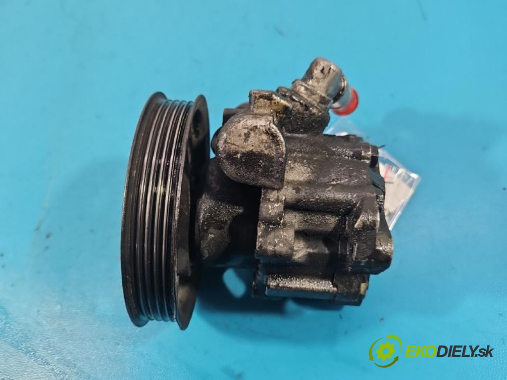 Audi A4 B5 1994-2001 1.9 tdi 110 HP manual 81 kW 1896 cm3 5- čerpadlo posilovač 8D0145156T (Servočerpadlo)