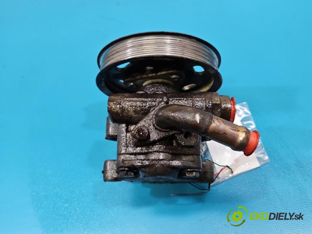 Vw Passat B5 1995-2005 1.9 tdi 131 HP manual 96 kW 1896 cm3 5- čerpadlo posilovač 8D0145177D (Servočerpadlo)