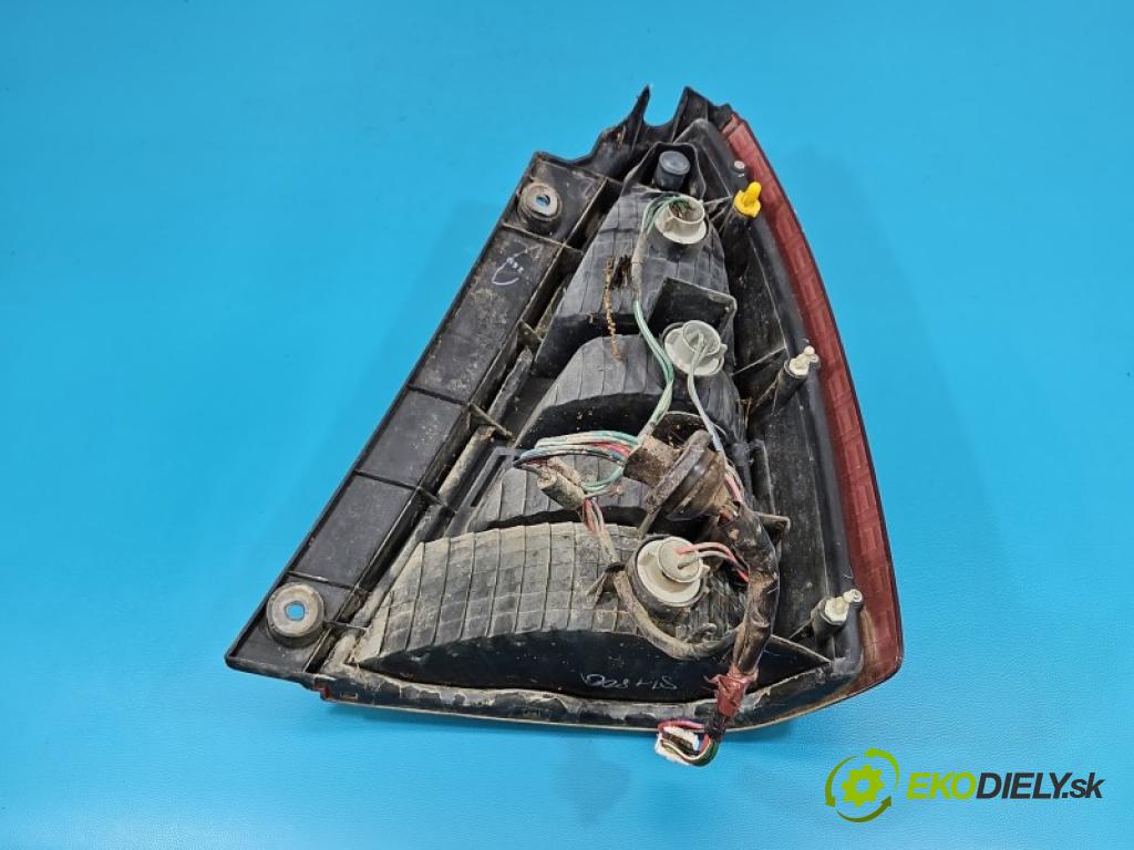 Subaru Forester II SG 2002-2008 2.0 boxer 125 hp manual 92 kW 1994 cm3 5- světlo zadní levé blatník: