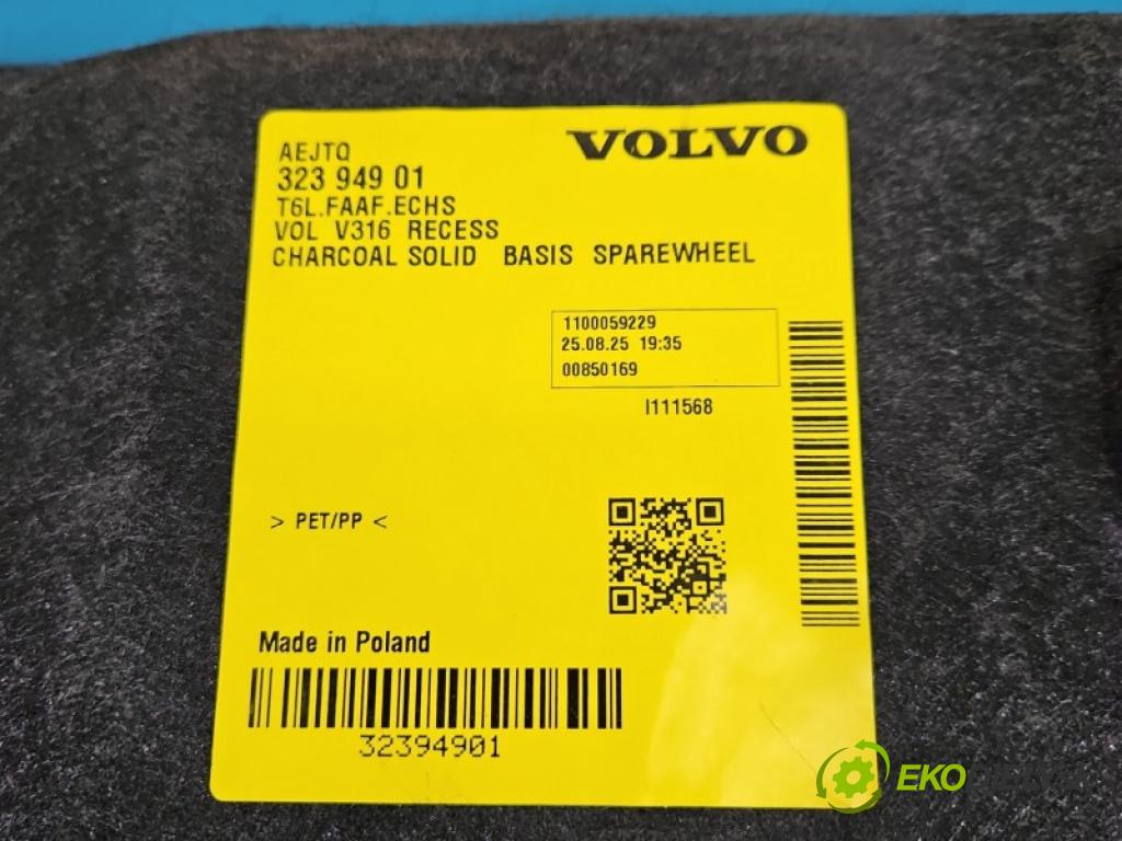 Volvo XC40 2017- 2.0 T B3 163 hp automatic 120 kW 1969 cm3 5- koberec do auta kufra: 32394901