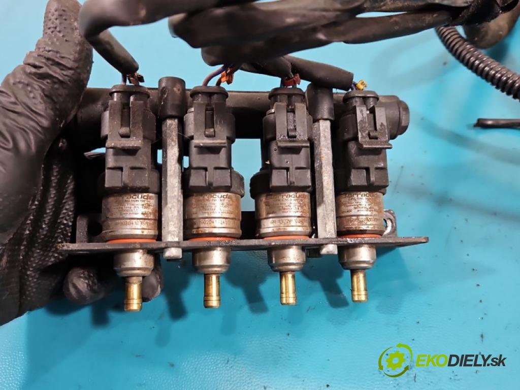 Seat Altea 1.6 8V 102 hp manual 75 kW 1595 cm3 5- instalace LPG STAG 4 QBOX PLUS