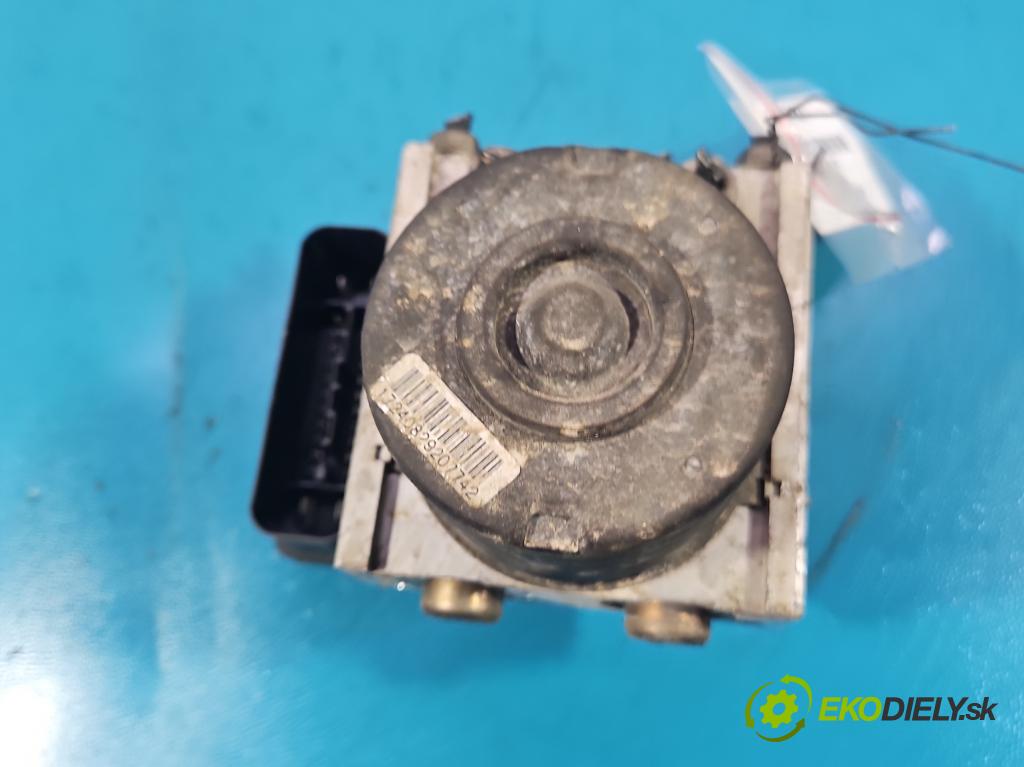 Seat Altea 1.6 8V 102 HP manual 75 kW 1595 cm3 5- čerpadlo abs 1K0614117F (Pumpa ABS)