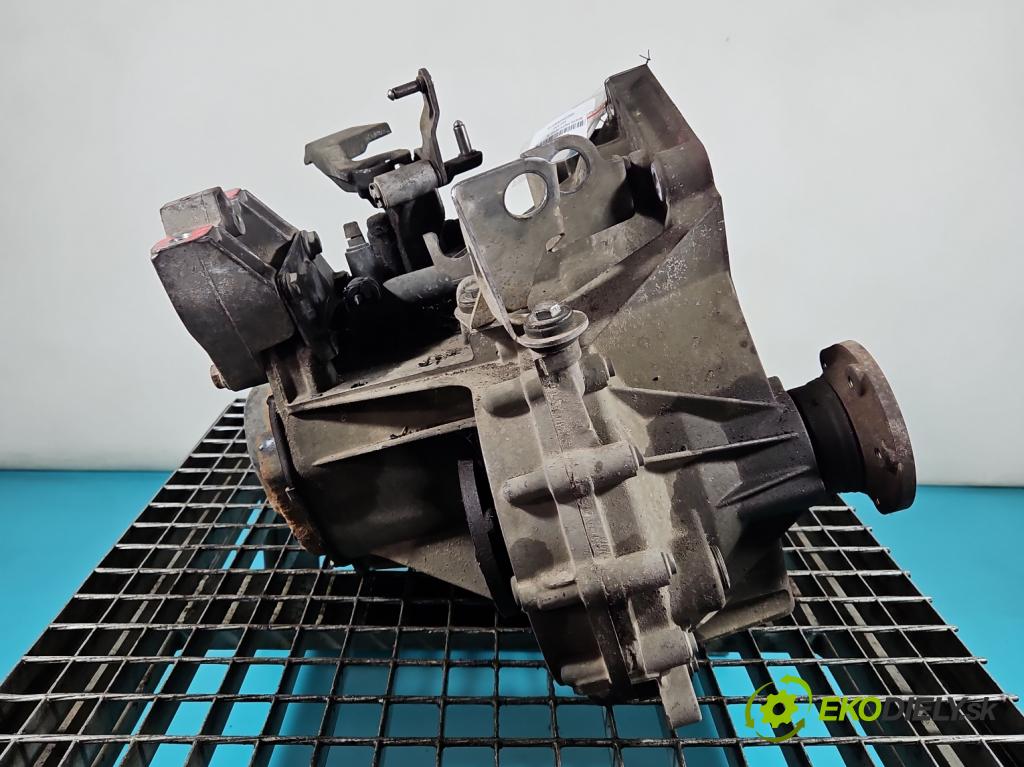 Seat Altea 1.6 8V 102 HP manual 75 kW 1595 cm3 5- prevodovka stupeň,rýchlosť manual GVY
