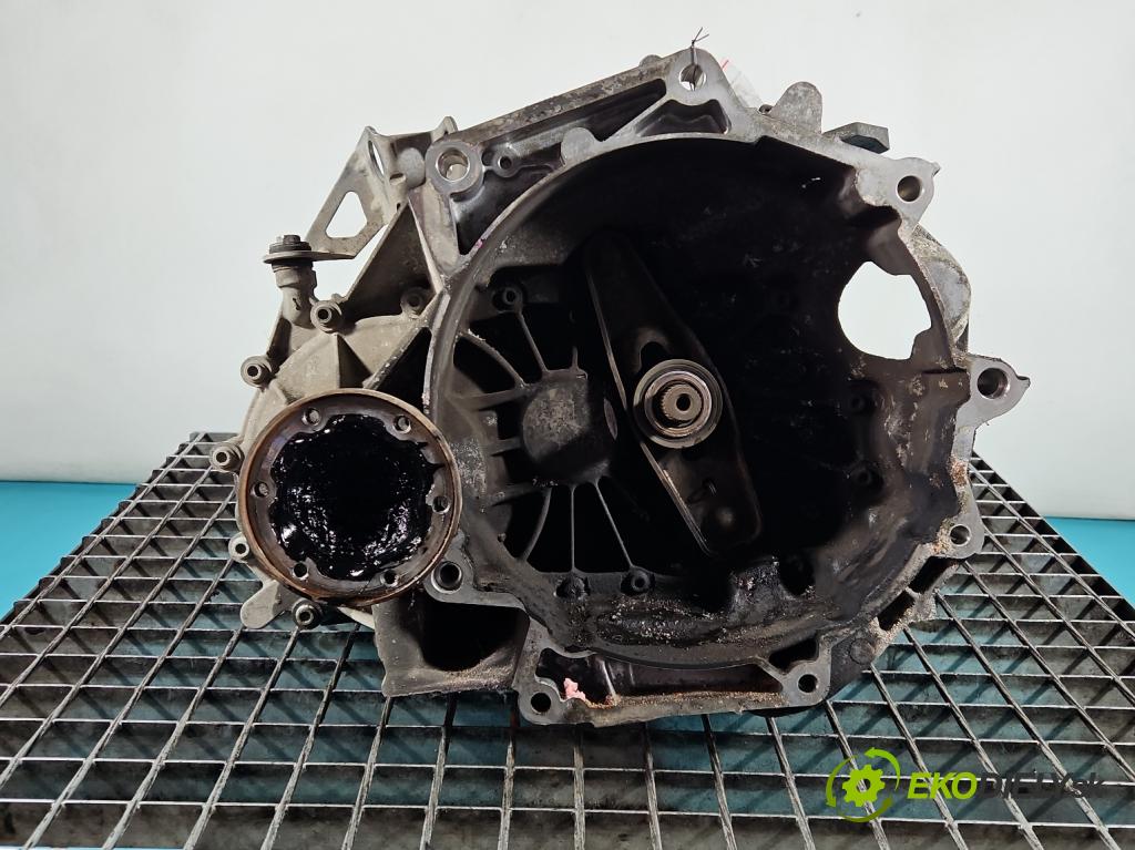 Seat Altea 1.6 8V 102 HP manual 75 kW 1595 cm3 5- prevodovka stupeň,rýchlosť manual GVY