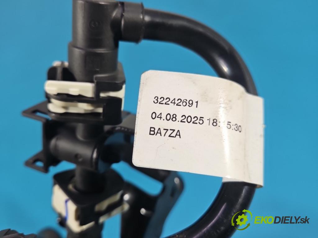 Volvo XC40 2017- 2.0 T B3 163 hp automatic 120 kW 1969 cm3 5- ventil vakuum: 32363167 (Ventil)