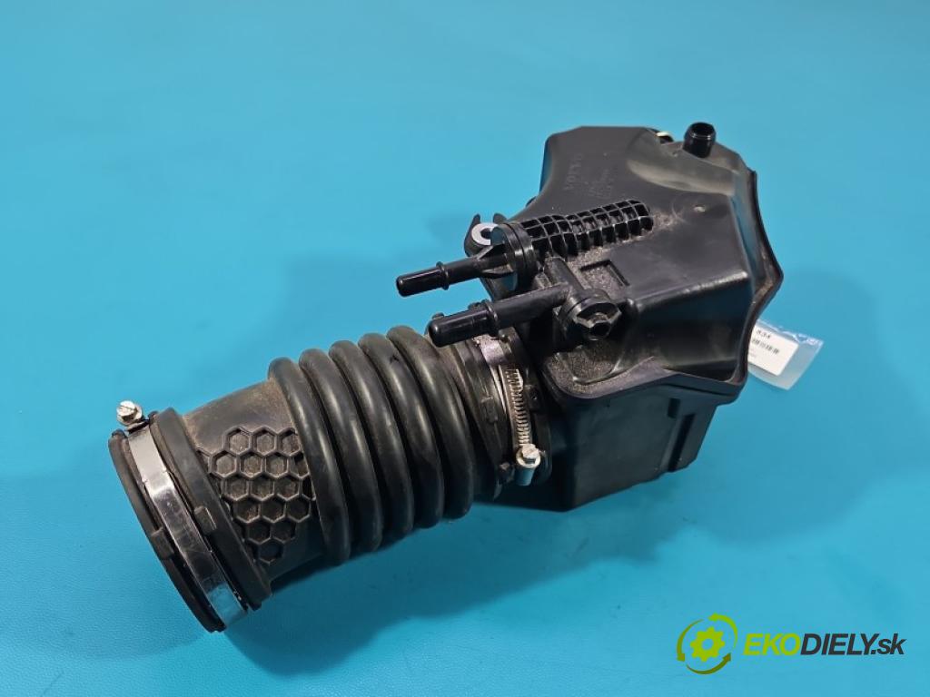 Volvo XC40 2017- 2.0 T B3 163 hp automatic 120 kW 1969 cm3 5- Trubka: 32336631