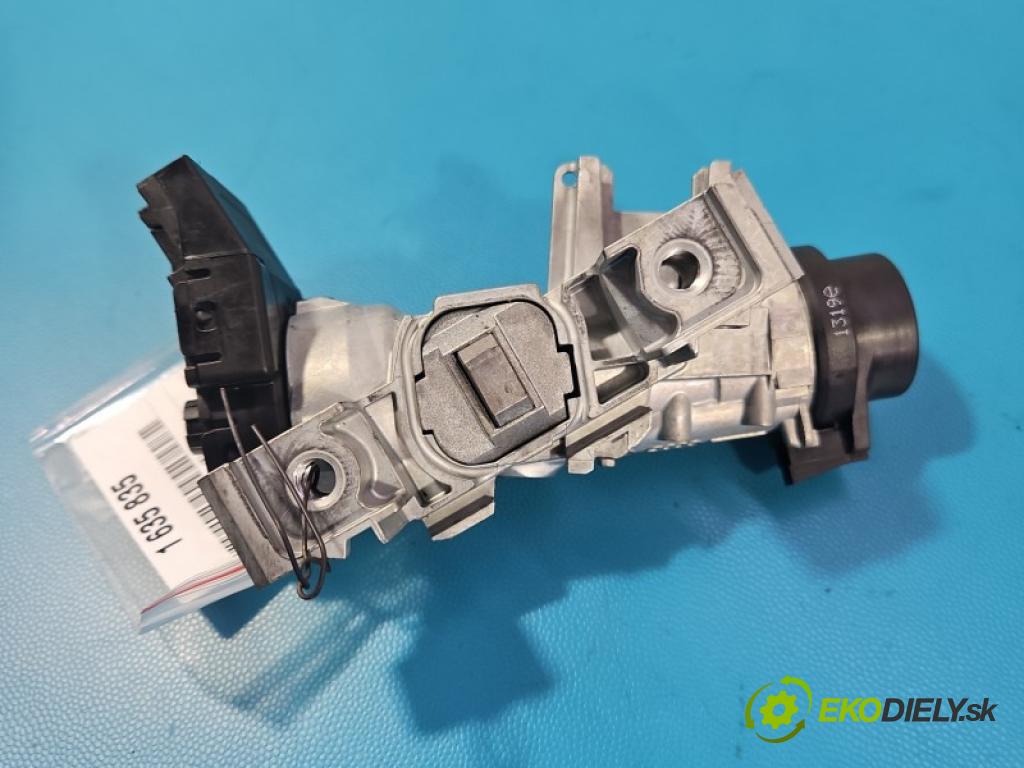 Skoda Fabia III 2014-2021 1.0 TSI 95 HP manual 70 kW 999 cm3 5- Spínačka 1K0905851 (Spínacia skrinka)