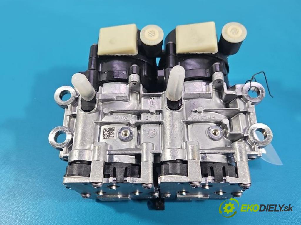 Volvo XC40 2017- 2.0 T B3 163 hp automatic 120 kW 1969 cm3 5- řídící jednotka převodovky 32423365