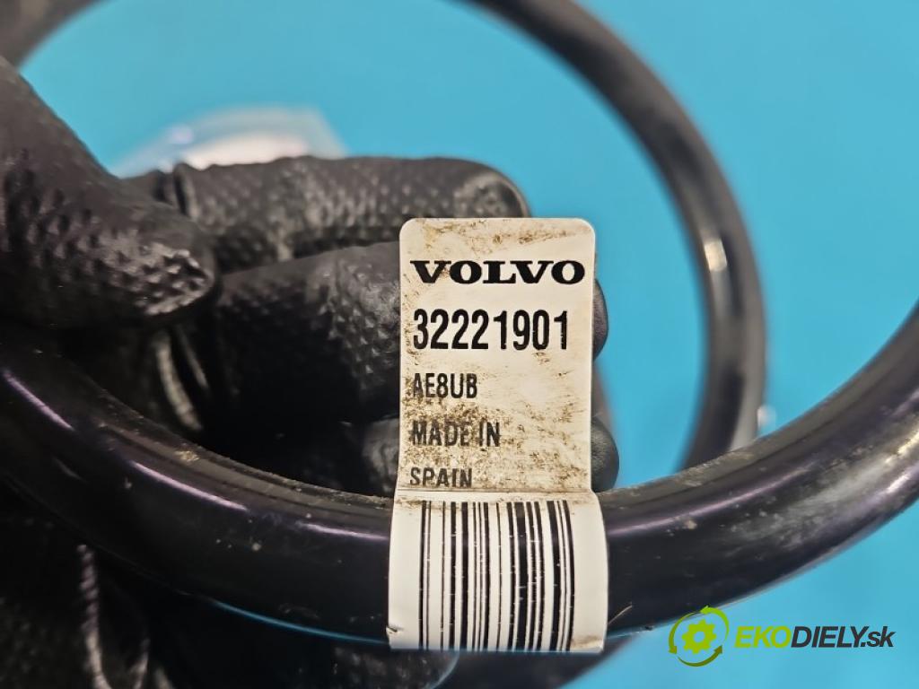 Volvo XC40 2017- 2.0 T B3 163 hp automatic 120 kW 1969 cm3 5- pružina přední 32221901