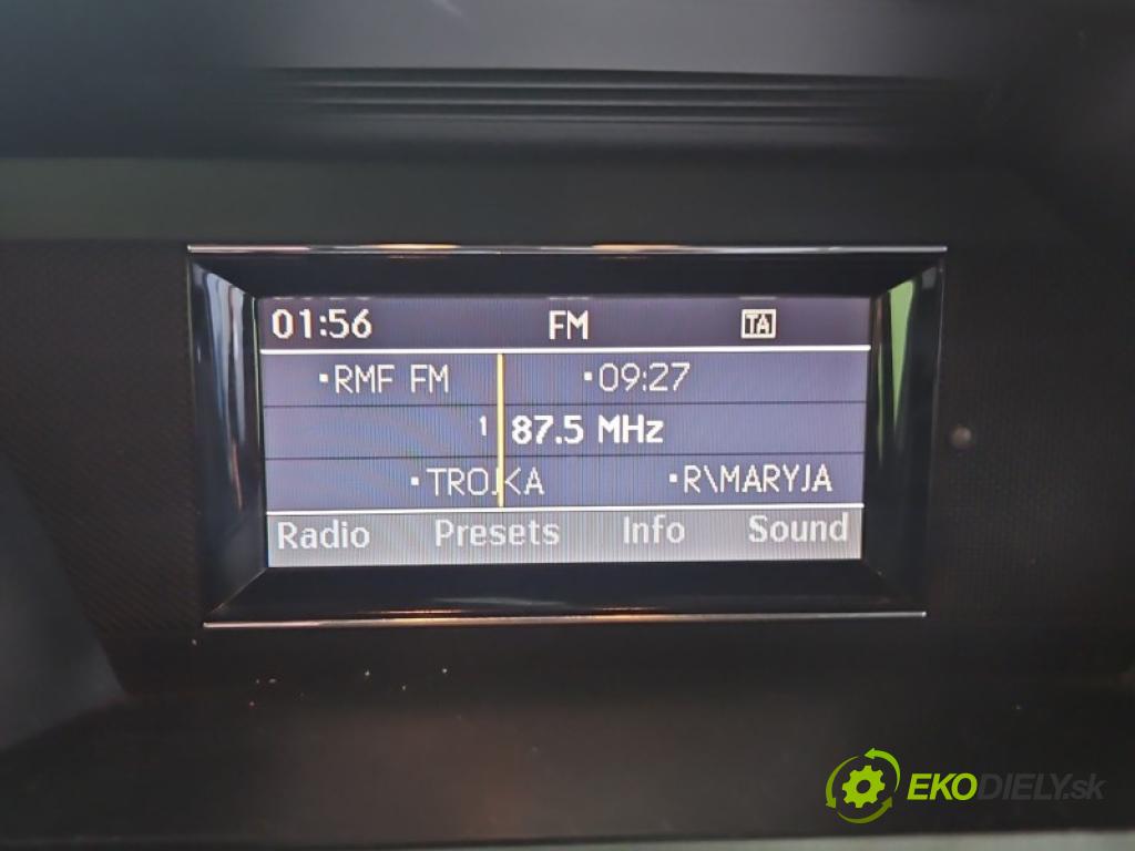 Mercedes GLK X204 2008-2015 2.2 cdi 170 HP automatic 125 kW 2143 cm3 5- Zobrazit: A2048202697 (Prístrojová doska)