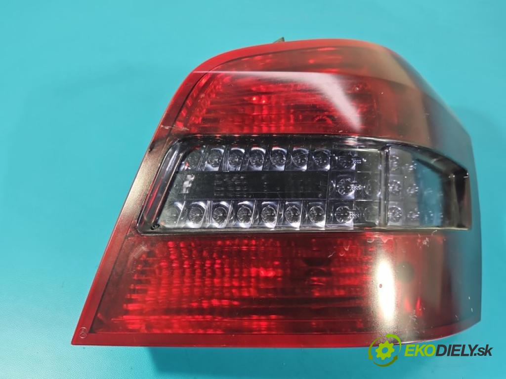 Mercedes GLK X204 2008-2015 2.2 cdi 170 hp automatic 125 kW 2143 cm3 5- světlo zadní pravé blatník: 2048202664