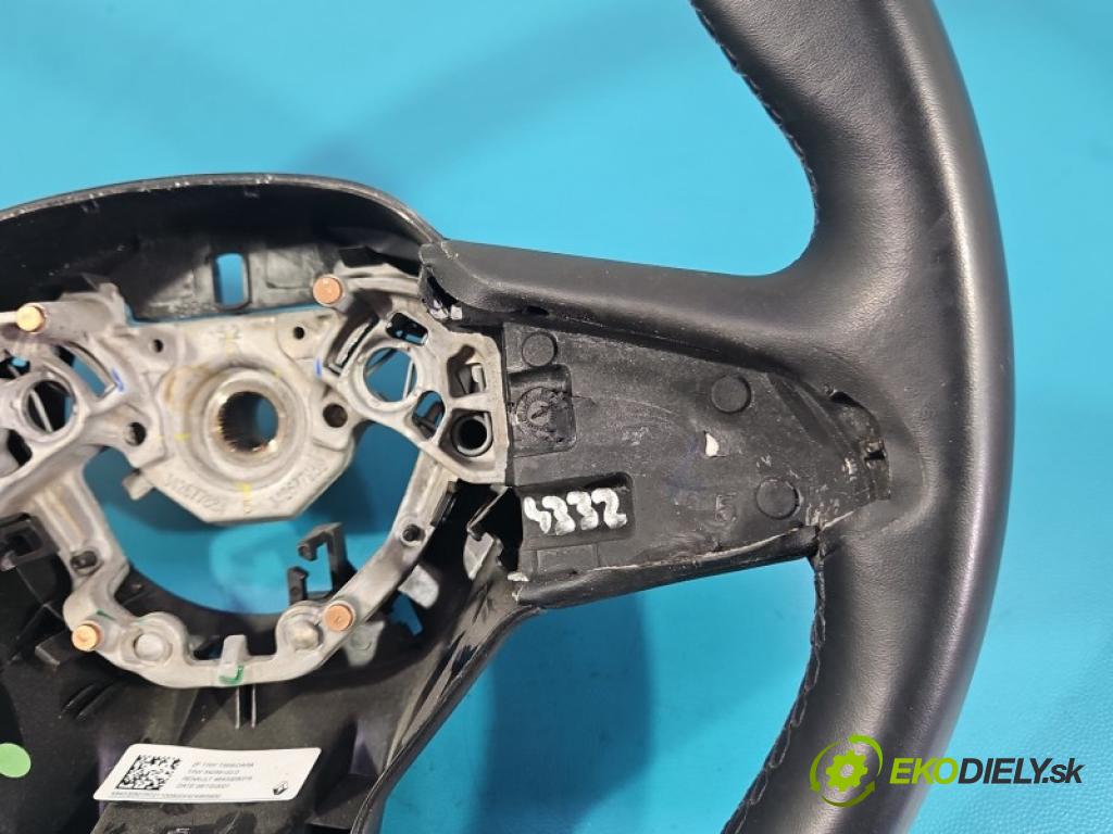 Renault Clio V 2019- 1.6 16v 91KM automatic 67 kW 1598 cm3 5- volant 34268120D (Volant)