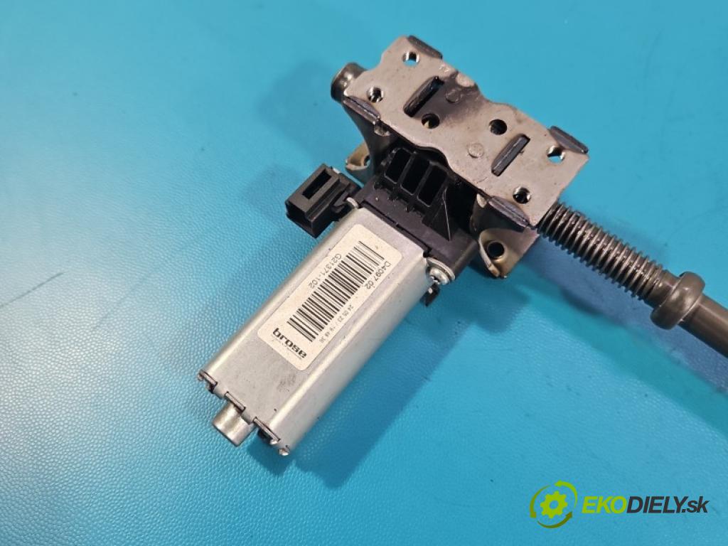 Tesla Model Y 0.0 automatic 378 kW 5- motorek G21371-102