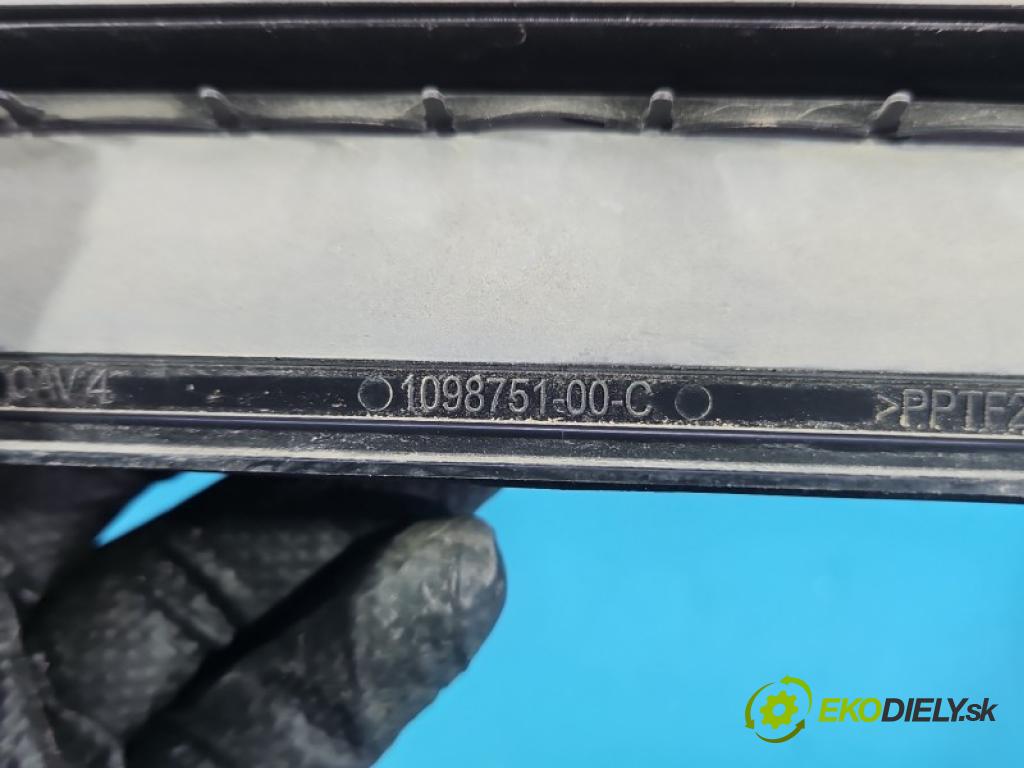 Tesla Model Y 0.0 automatic 378 kW  5- Vstup: vzduchu 1098751-00-C