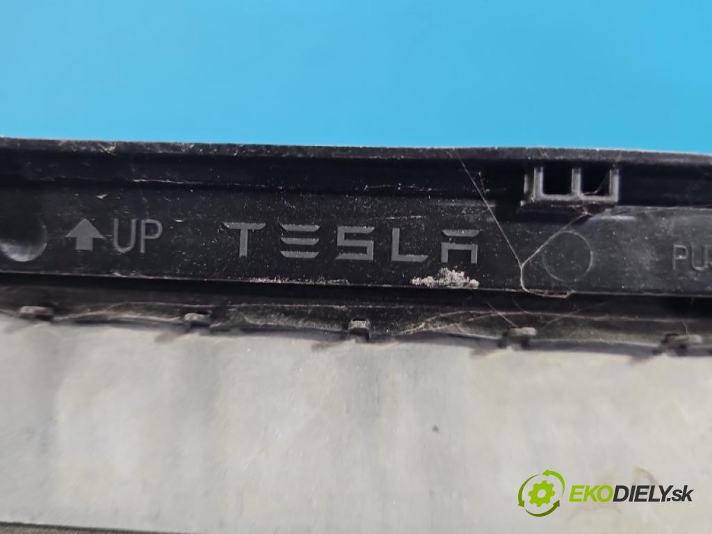 Tesla Model Y 0.0 automatic 378 kW  5- Vstup: vzduchu 1098751-00-C