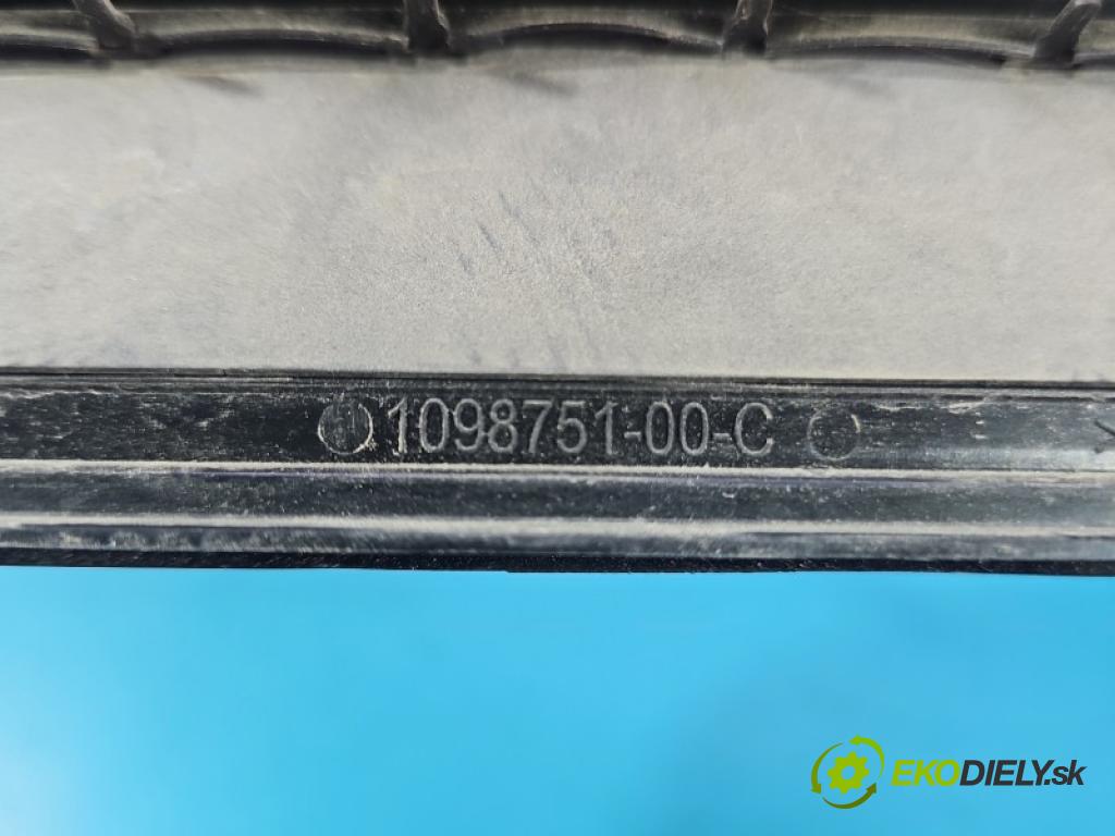 Tesla Model Y 0.0 automatic 378 kW  5- Vstup: vzduchu 1098751-00-C