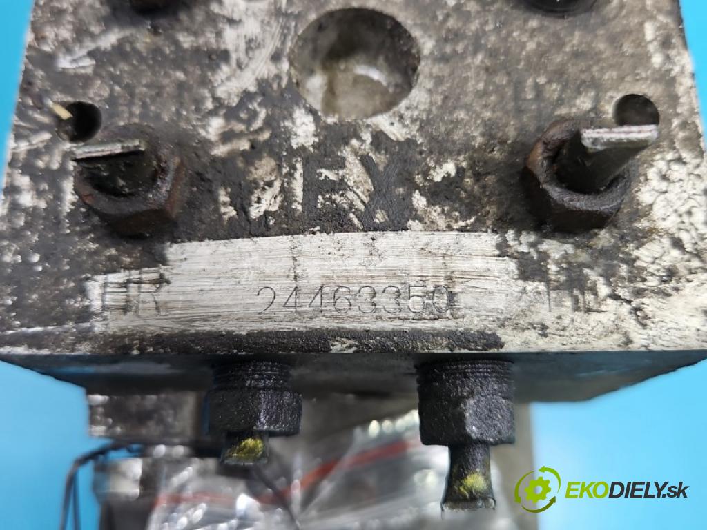 Opel Zafira A 1999-2005 2.2 16V 147 HP manual 108 kW 2198 cm3 5- čerpadlo abs 0273004648 (Pumpa ABS)