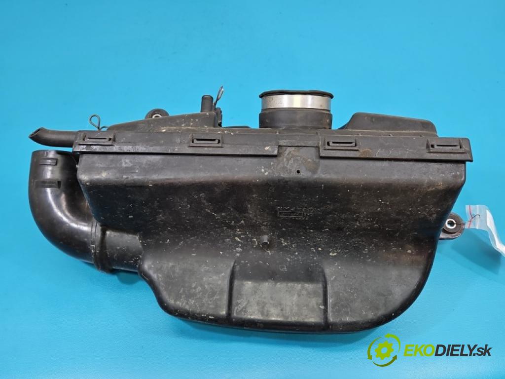 Subaru Forester II SG 2002-2008 2.0 boxer 125 HP manual 92 kW 1994 cm3 5- obal filtra vzduchu  (Obal vzduchového filtra)