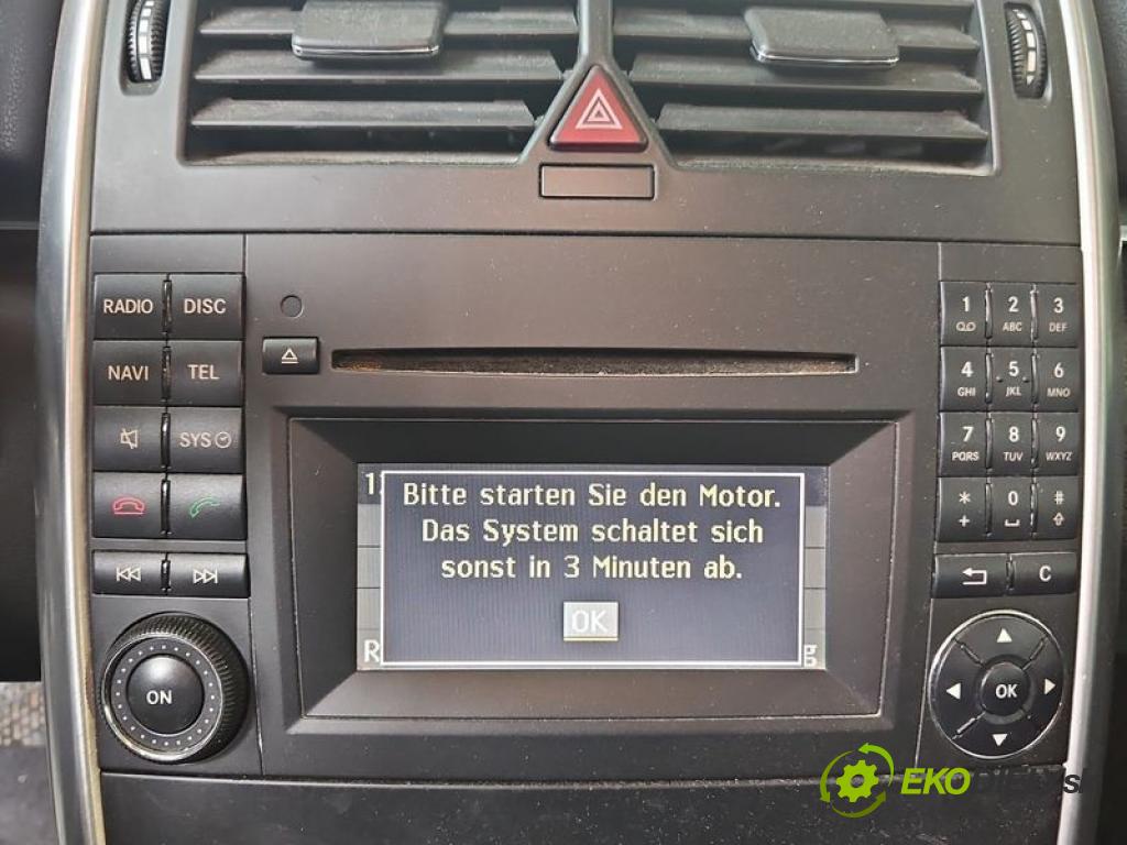 Mercedes B W245 2005-2011 2.0 8V 116 hp automatic 85 kW 2034 cm3 5- Radio továrna: A1698706194