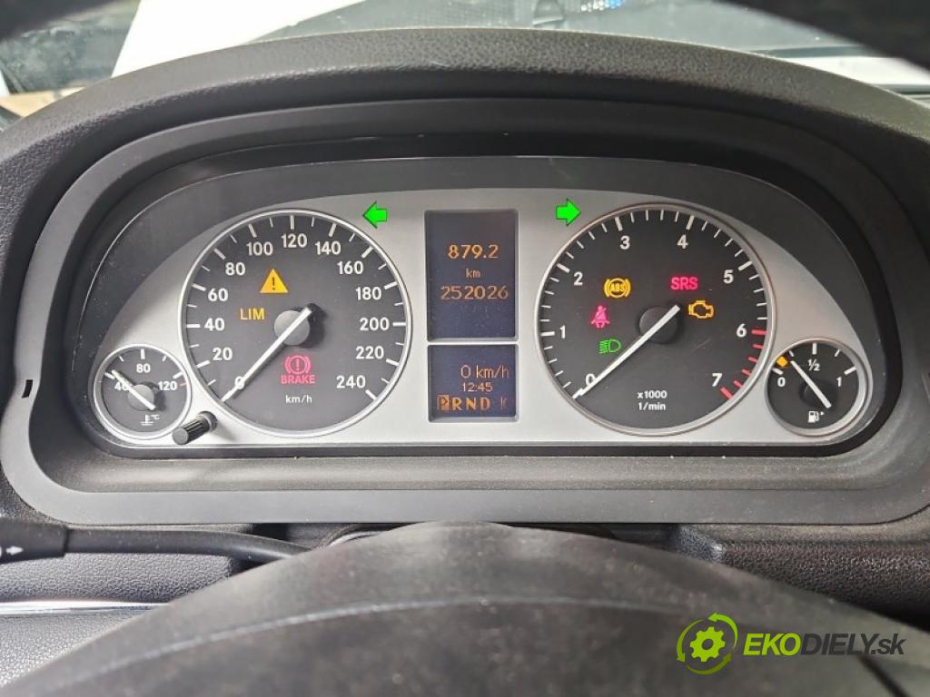 Mercedes B W245 2005-2011 2.0 8V 116 HP automatic 85 kW 2034 cm3 5- prístrojovka/ budíky A1694403311 (Prístrojová doska)
