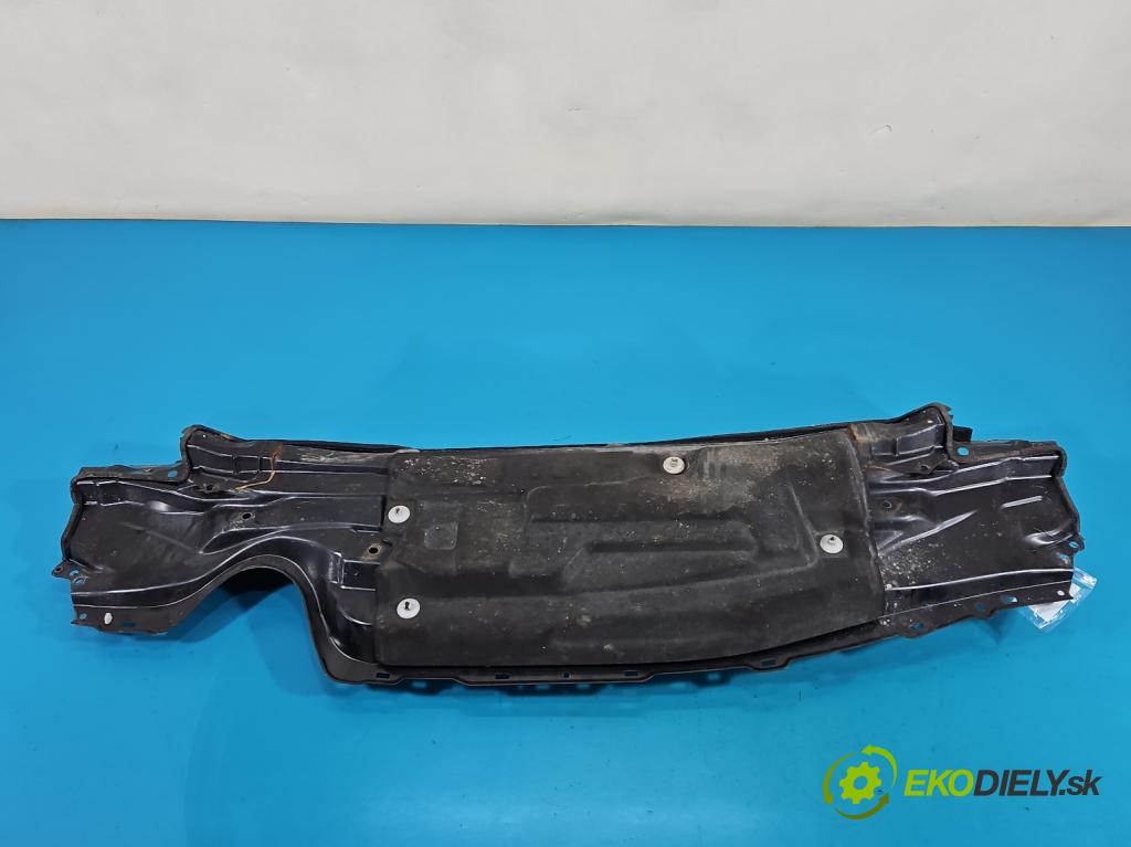 Toyota Prius III XW30 2009-2015 1.8 16V 99 HP automatic 73 kW 1798 cm3 5- torpédo 55737-47040 (Torpédo (plast pod čelným sklom))