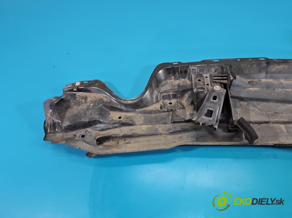 Toyota Prius III XW30 2009-2015 1.8 16V 99 HP automatic 73 kW 1798 cm3 5- torpédo 55737-47040 (Torpédo (plast pod čelným sklom))