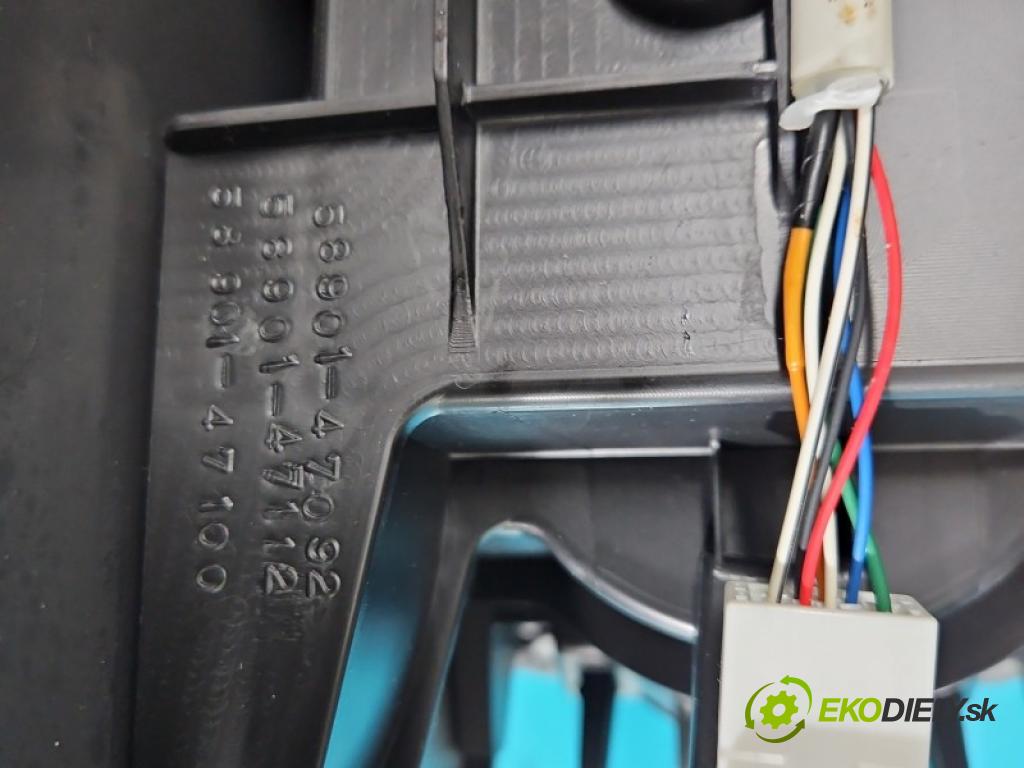 Toyota Prius III XW30 2009-2015 1.8 16V 99 hp automatic 73 kW 1798 cm3 5- loketní opěrka 58913-47010 (Loketní opěrka)