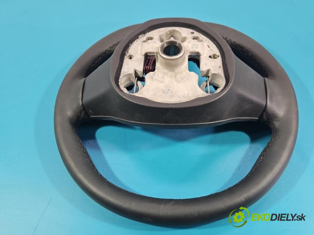 Tesla Model Y 0.0 automatic 378 kW 5- volant 1626599-00-C (Volant)