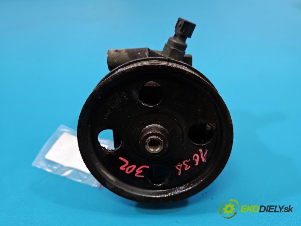 Ford Focus Mk2 2004-2011 1.6 16V 101 HP manual 74 kW 1596 cm3 5- čerpadlo posilovač 4M51-3A696-AE (Servočerpadlo)