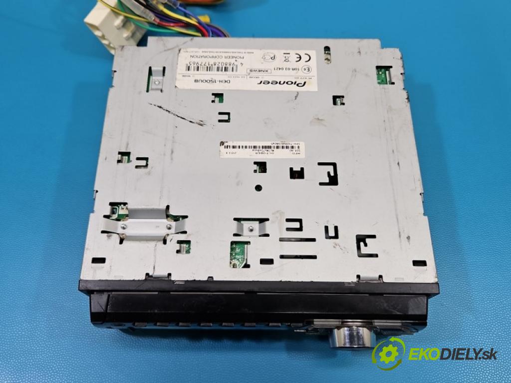 Subaru Forester II SG 2002-2008 2.0 boxer 125 hp manual 92 kW 1994 cm3 5- Radio DEH-1500UB