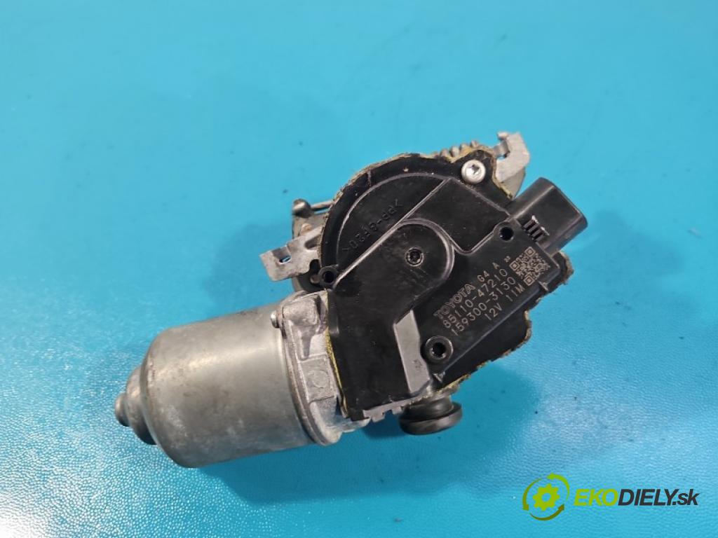 Toyota Prius III XW30 2009-2015 1.8 16V 99 hp automatic 73 kW 1798 cm3 5- motor stěračů přední 85110-47210