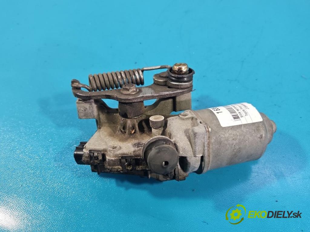 Toyota Prius III XW30 2009-2015 1.8 16V 99 hp automatic 73 kW 1798 cm3 5- motor stěračů přední 85110-47210