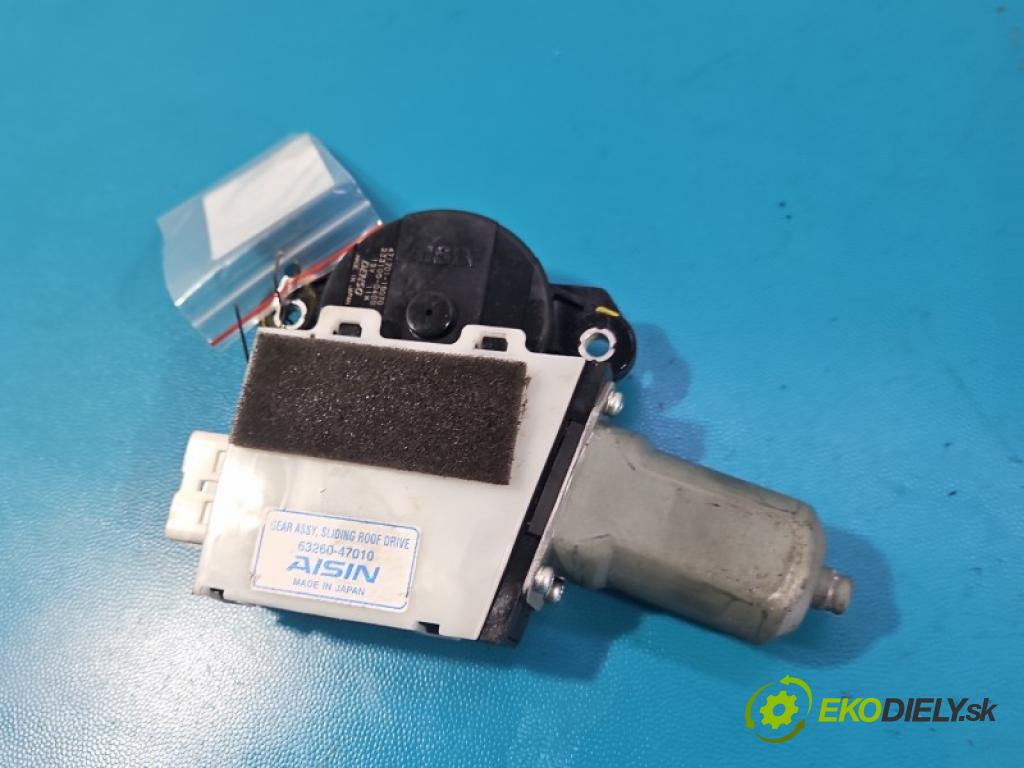 Toyota Prius III XW30 2009-2015 1.8 16V 99 hp automatic 73 kW 1798 cm3 5- motorek 471701-10070