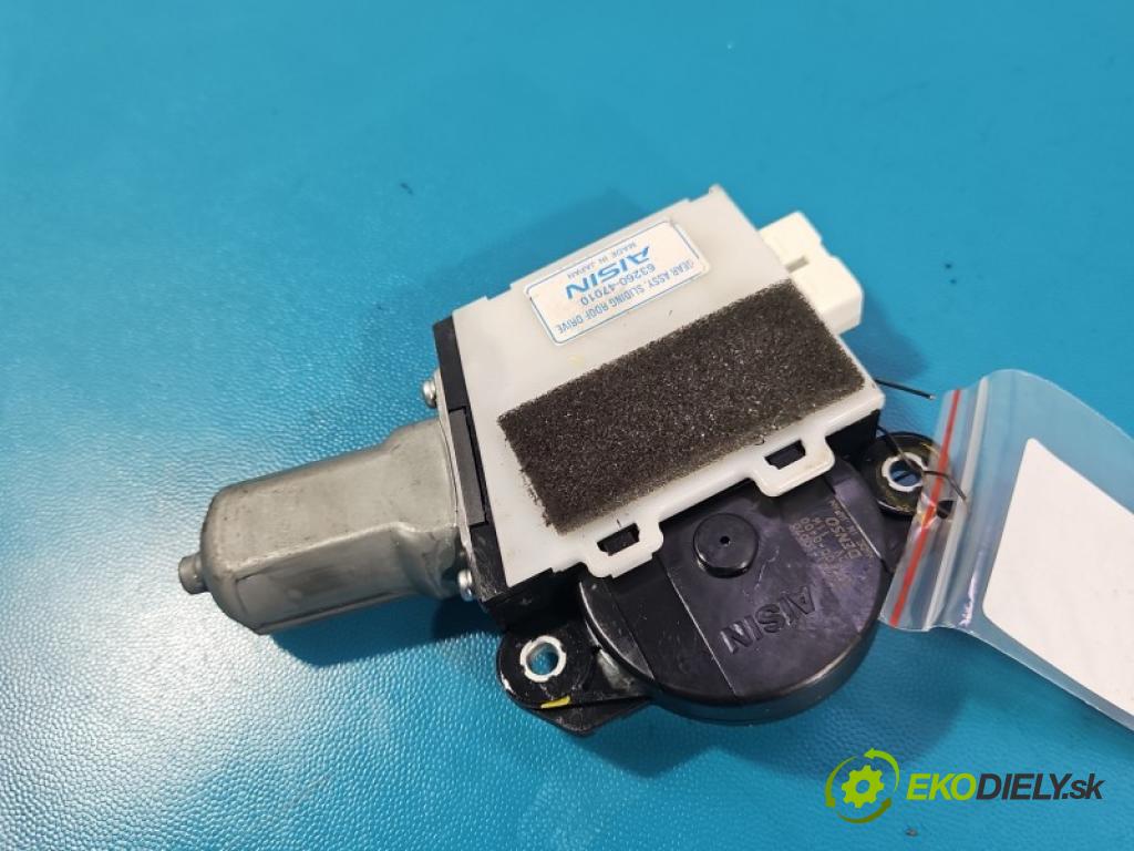 Toyota Prius III XW30 2009-2015 1.8 16V 99 hp automatic 73 kW 1798 cm3 5- motorek 471701-10070