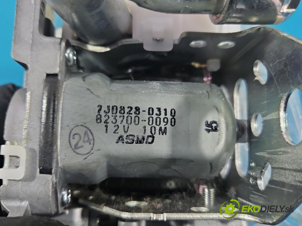 Toyota Prius III XW30 2009-2015 1.8 16V 99 hp automatic 73 kW 1798 cm3 5- stěna bezpečnost přední pravý